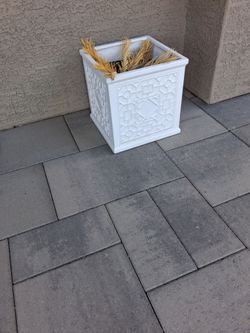 White Square Geometric big accent Planter