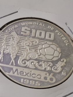 1985 Mexico 86 World Cup $100 Silver Coin