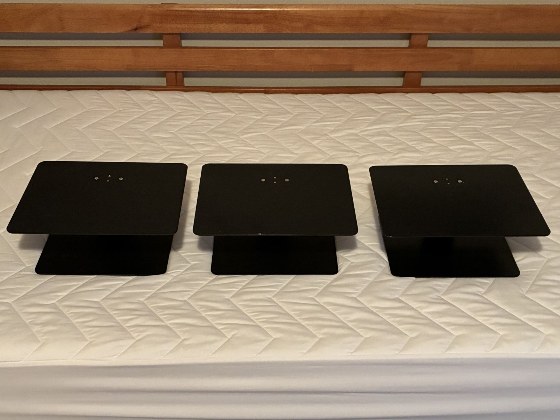 Monitor/TV stands