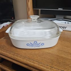 Corning Ware Casserole Dish With Lid "Blue Cornflower " Vintage