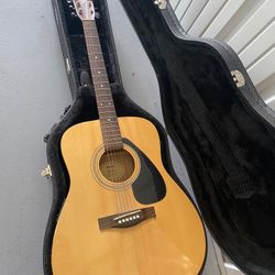 Yamaha Electric Acoustic Guitar With Case