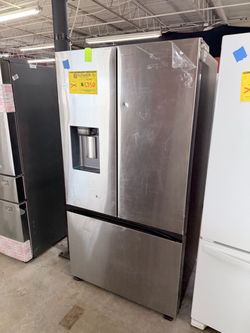 Stainless Steel French Door Refrigerator with Water Dispenser