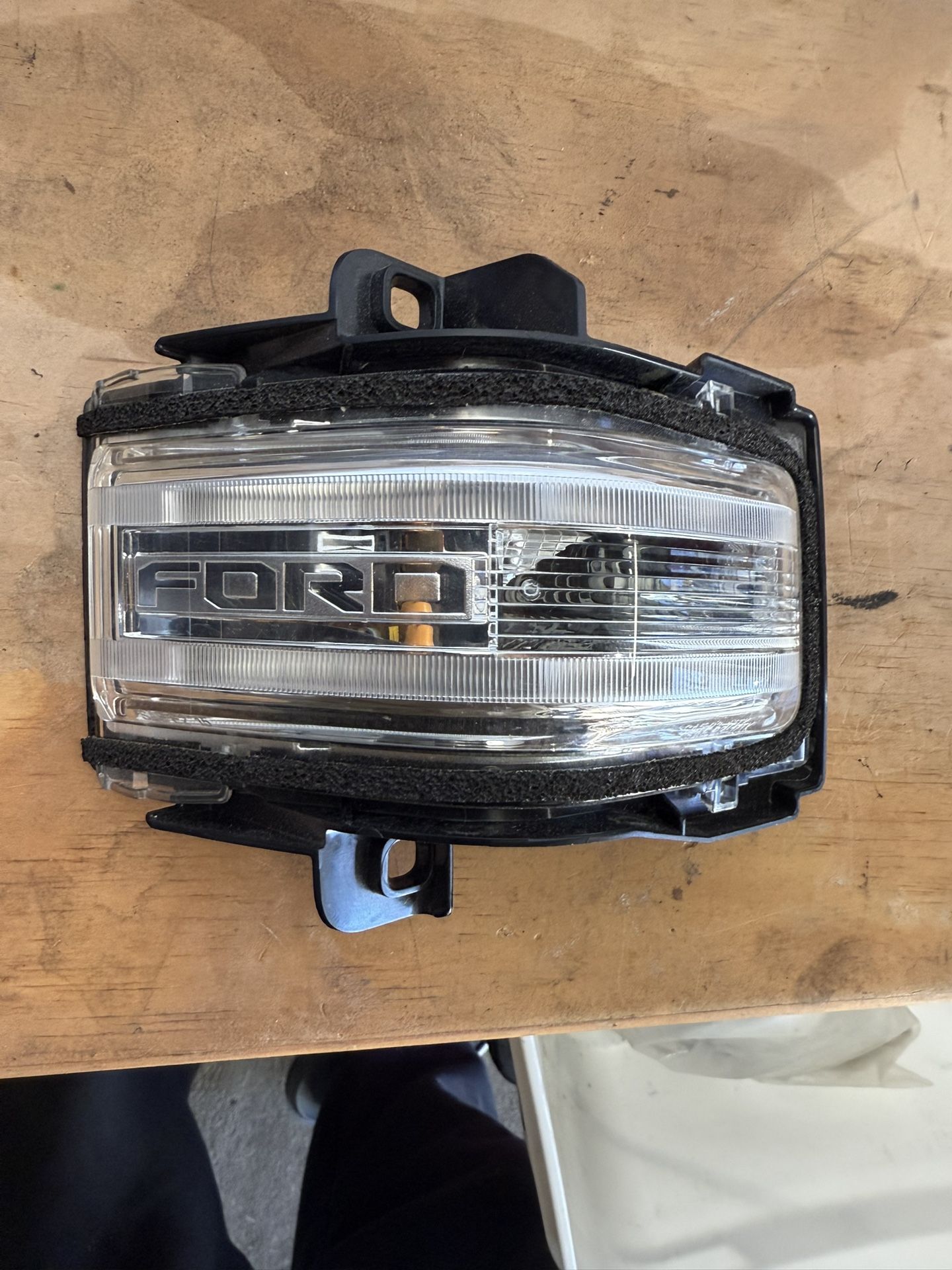 FORD  tow Mirror Light/signal Assembly