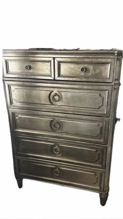Z Gallery fancy elegant chest
