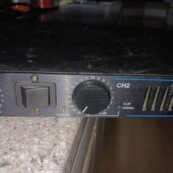 Carvin HT 150/  POWER AMP 150 Watts 