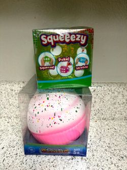 Morph-O Squashars Squeeezy Squishy Toy