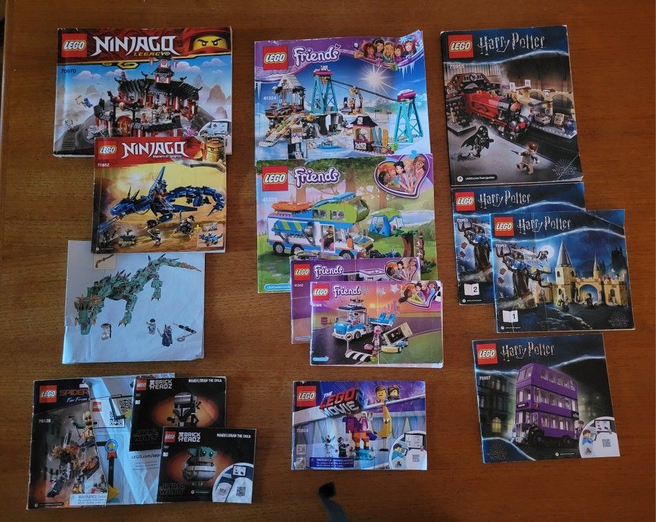 LEGO BUNDLE: 35+ lbs bulk Legos, 14 Instruction Manuals, Minifigs, and Storage Containers.