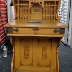 Mid-late 1800's Antique Davenport Desk (Appraised)