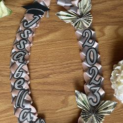 Leí Ribbon 