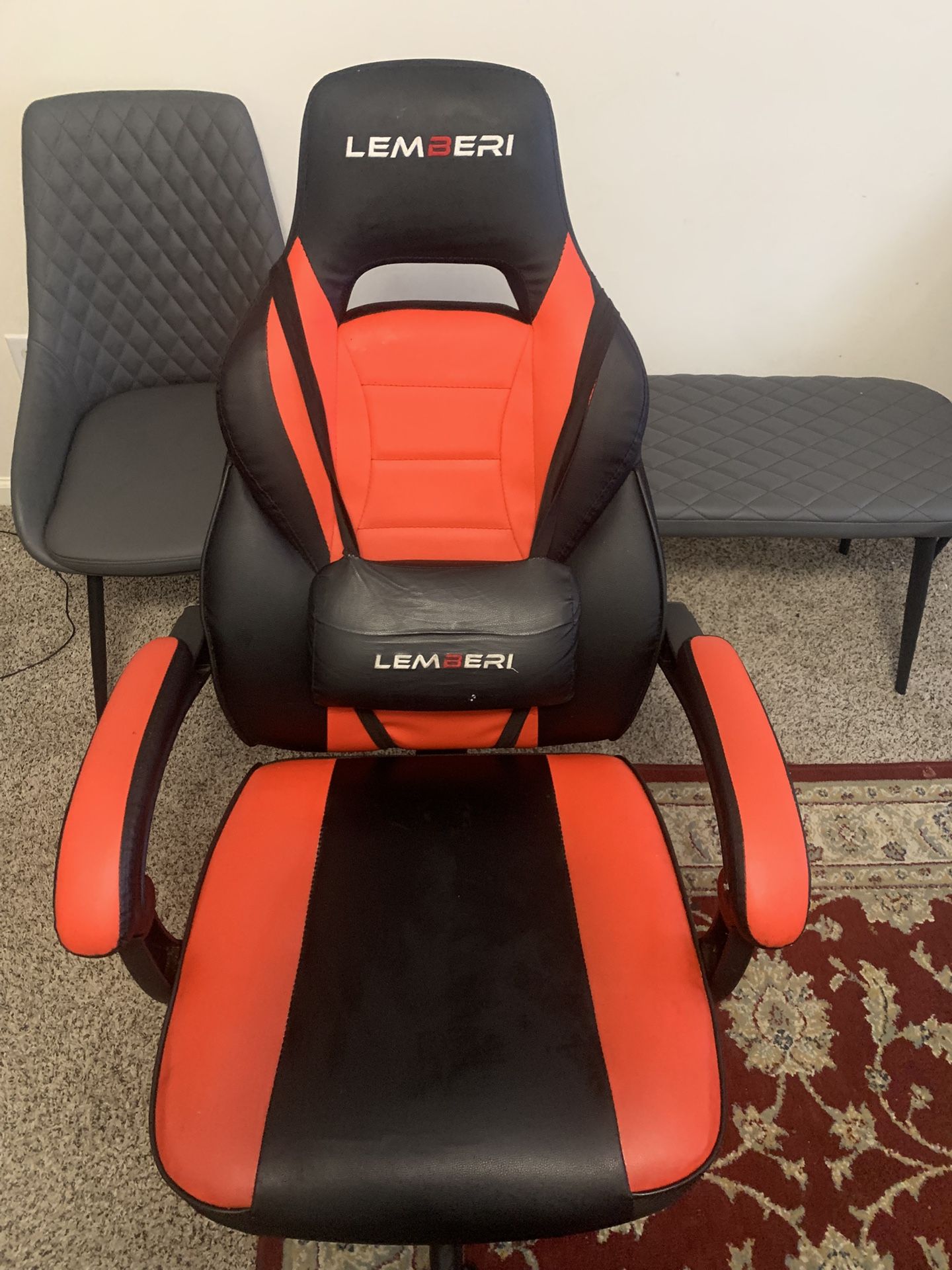 Gaming chair