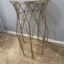 Gold Mirrored Stand