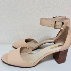 Beautiful soft, pink, Leather sandals 11M