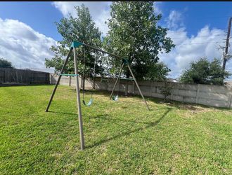 Swing set metal heavy duty life time warranty !