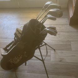 Female Golf Club Set And Bag