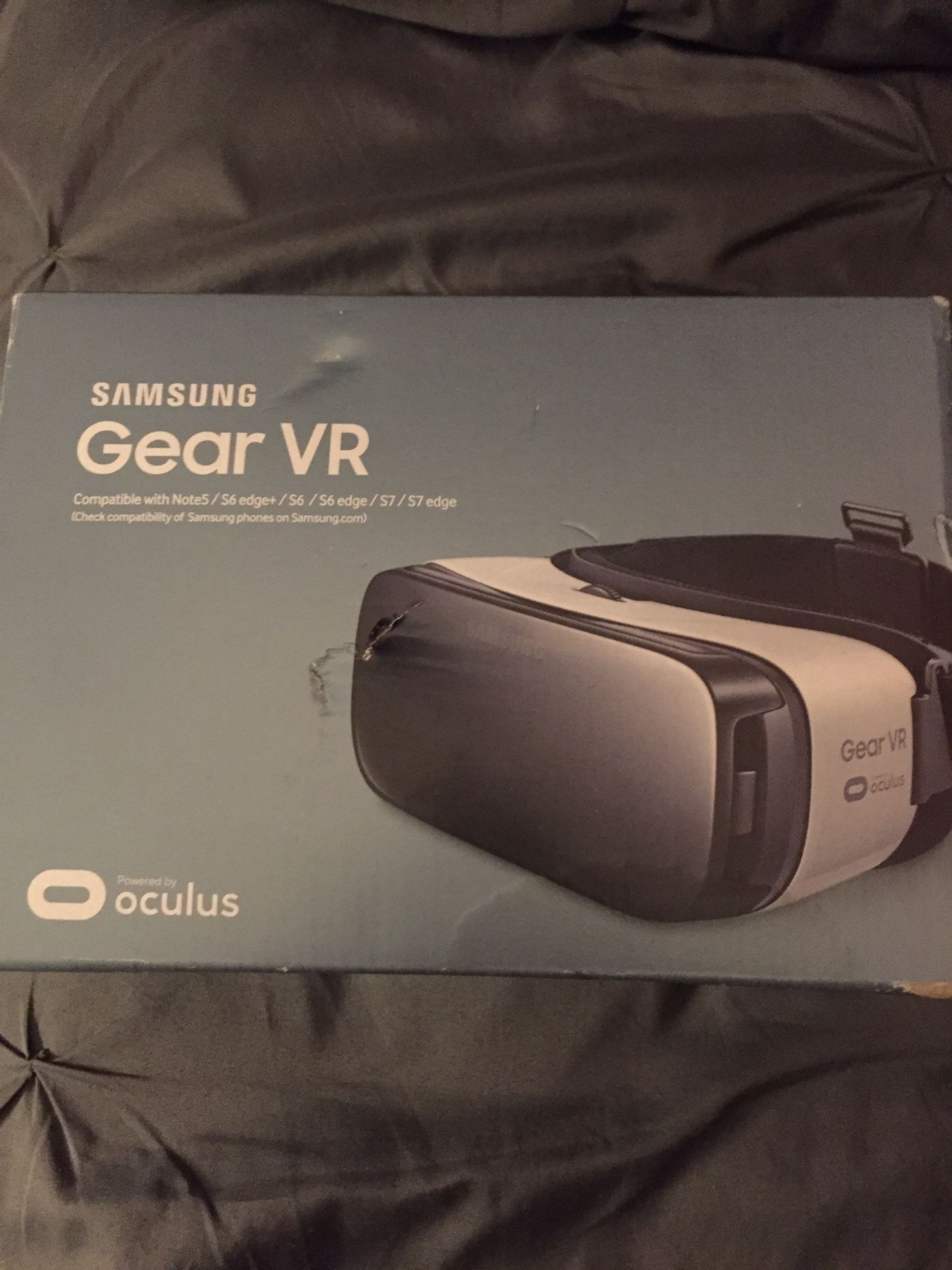 Brand new Samsung vr headset