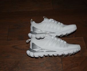 alo trail shoes