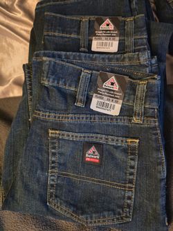 Bulwark FR Men’s Straight Fit Jeans with Stretch - NWT - 33x32 - CAT2 / NFPA 2112D