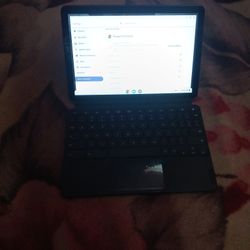 Tablet Chrome Os/comes With Keyboard 