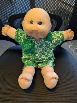 Vintage Cabbage Patch Kids + Two Dozen Outfits
