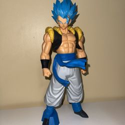 SSGSSB Gogeta Statue