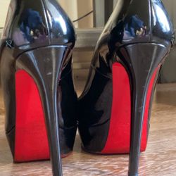 Louboutins Woman’s Heel 