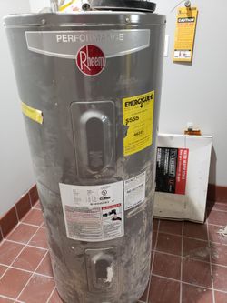 Model#XE40m09EL45U1. Rheem for Sale in Covina, CA - OfferUp