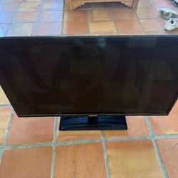 42” Element TV
