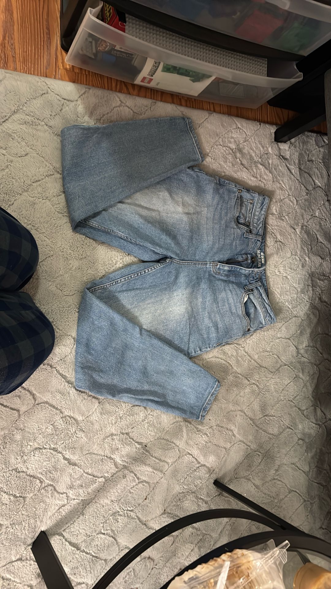 HT Denim Mom Jean 7 