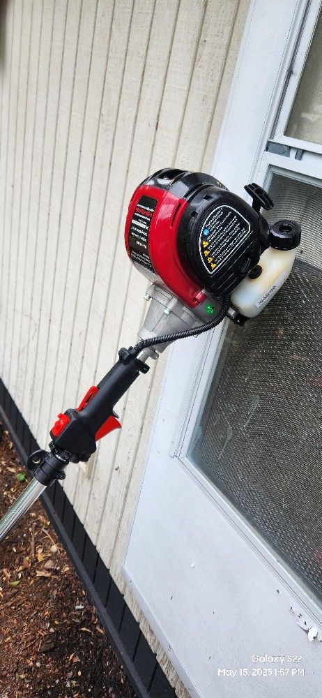 Stanley 31cc 4 Stroke Trimmer