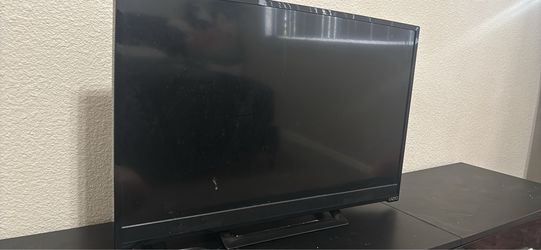 Small Vizio TV
