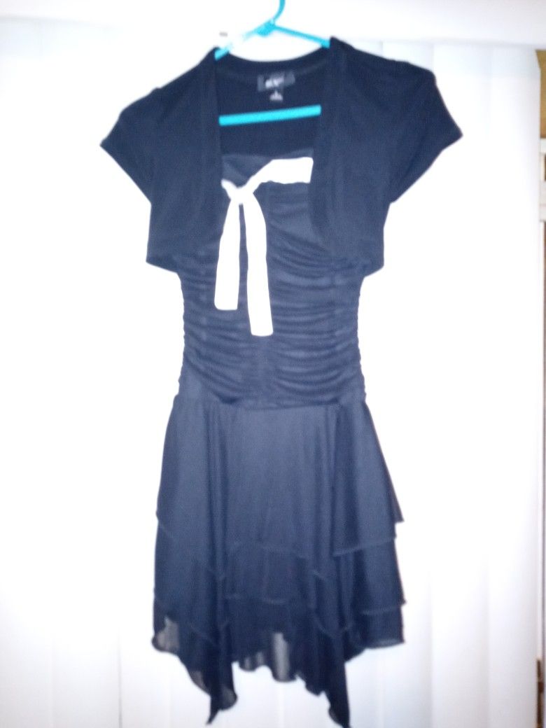 Nice Little Black Dress Size 8