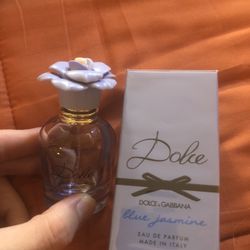 Luxury Perfume And Cologne 