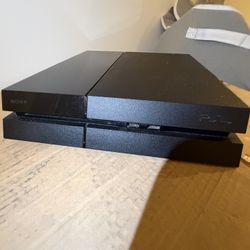 PS4