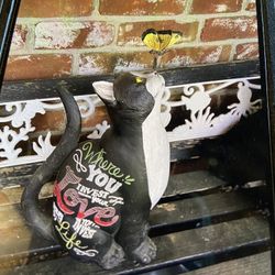 Resin Cat Statute 16” Tall 10” Wide. Beautiful 