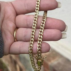 Solid 10k Gold Cuban Link Chain Bracelet! 6.1 Grams