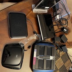 Netgear Routers & Extenders