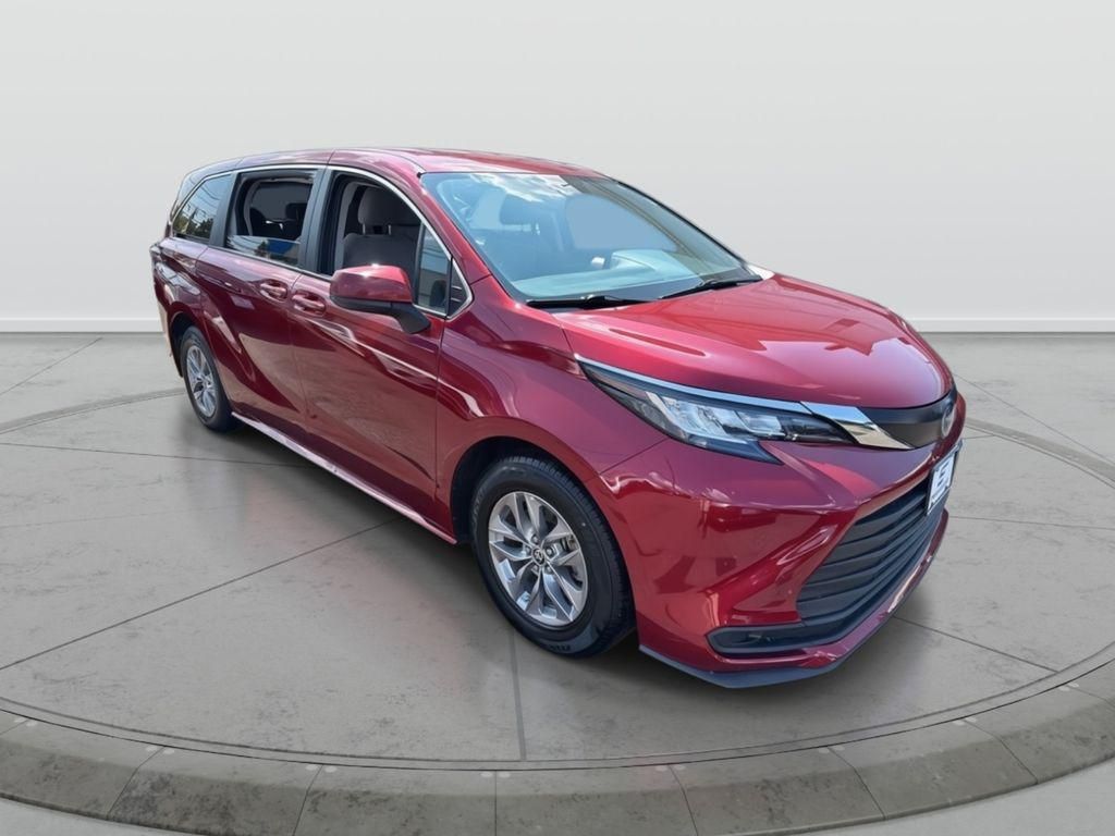 2022 Toyota Sienna