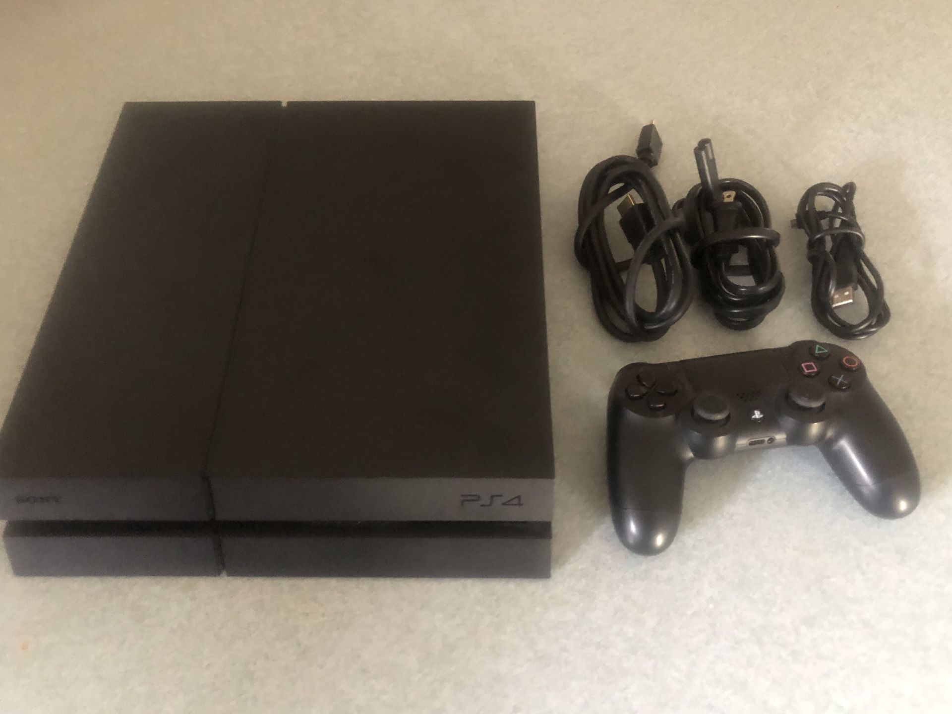 mikrofon Revolutionerende Arbejdsløs For Sale - Rarely used PlayStation 4 500gb Gaming Console PS4 for Sale in  Old Saybrook, CT - OfferUp