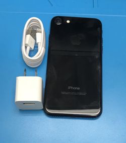 iPhone 7 128GB Factory Unlocked