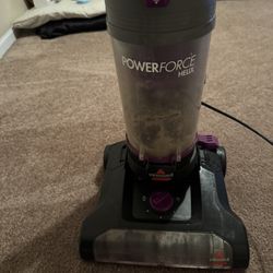 Bissell PowerForcee Vacsmell