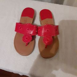 Womens 7  red flat sandals palms