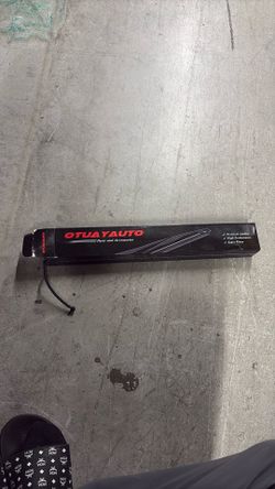Replacement Rear Windshield Wiper Arm And Blade Set