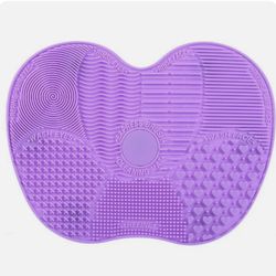Makeup Brush Cleaning Mat