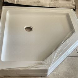 38” Neo-Angle Shower Base