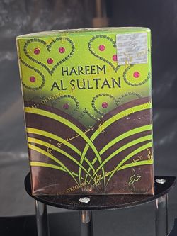 Khadlaj Hareem Al Sultan Perfume and oil.