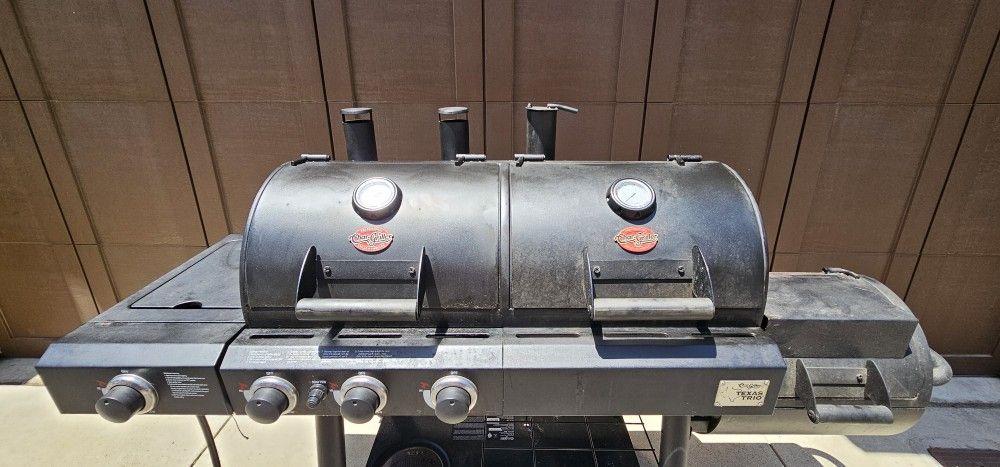 Char-Griller Texas Trio Dual Fuel Grill With Cover