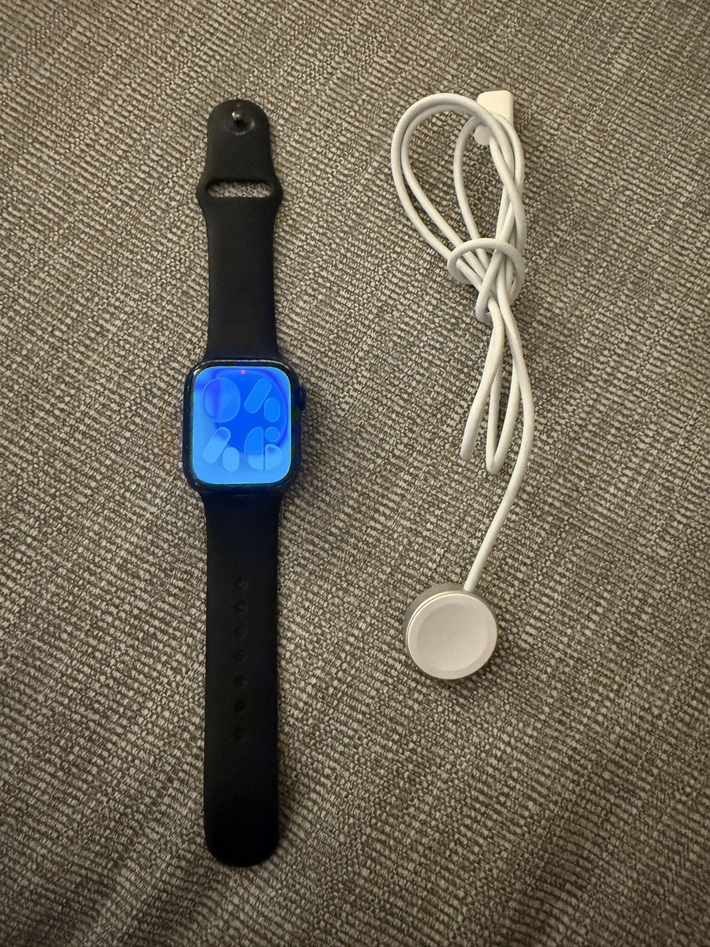 Apple Watch Series 8 With Cellular LTE 41mm 
