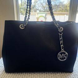 Michael Kors Shoulder Bag