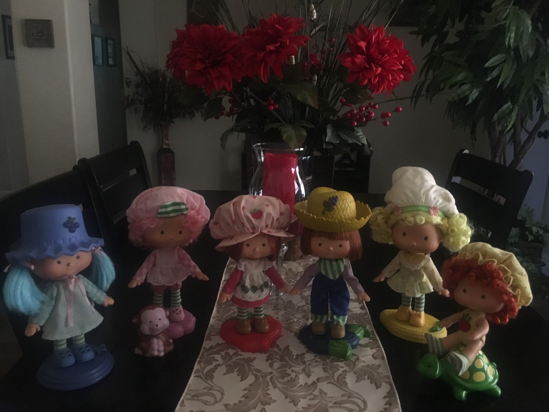 Strawberry shortcake porcelain doll lot from Danbury mint
