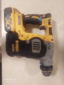 DeWalt 20V MAX XR Brushless Rotary Hammer